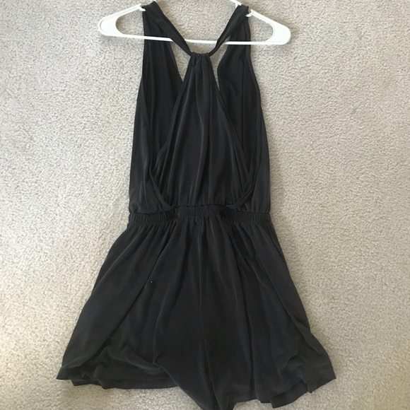 I’m selling an asphalt gray romper! - Picture 2 of 2